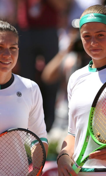 The Latest: Venus and Harrison win doubles at French Open